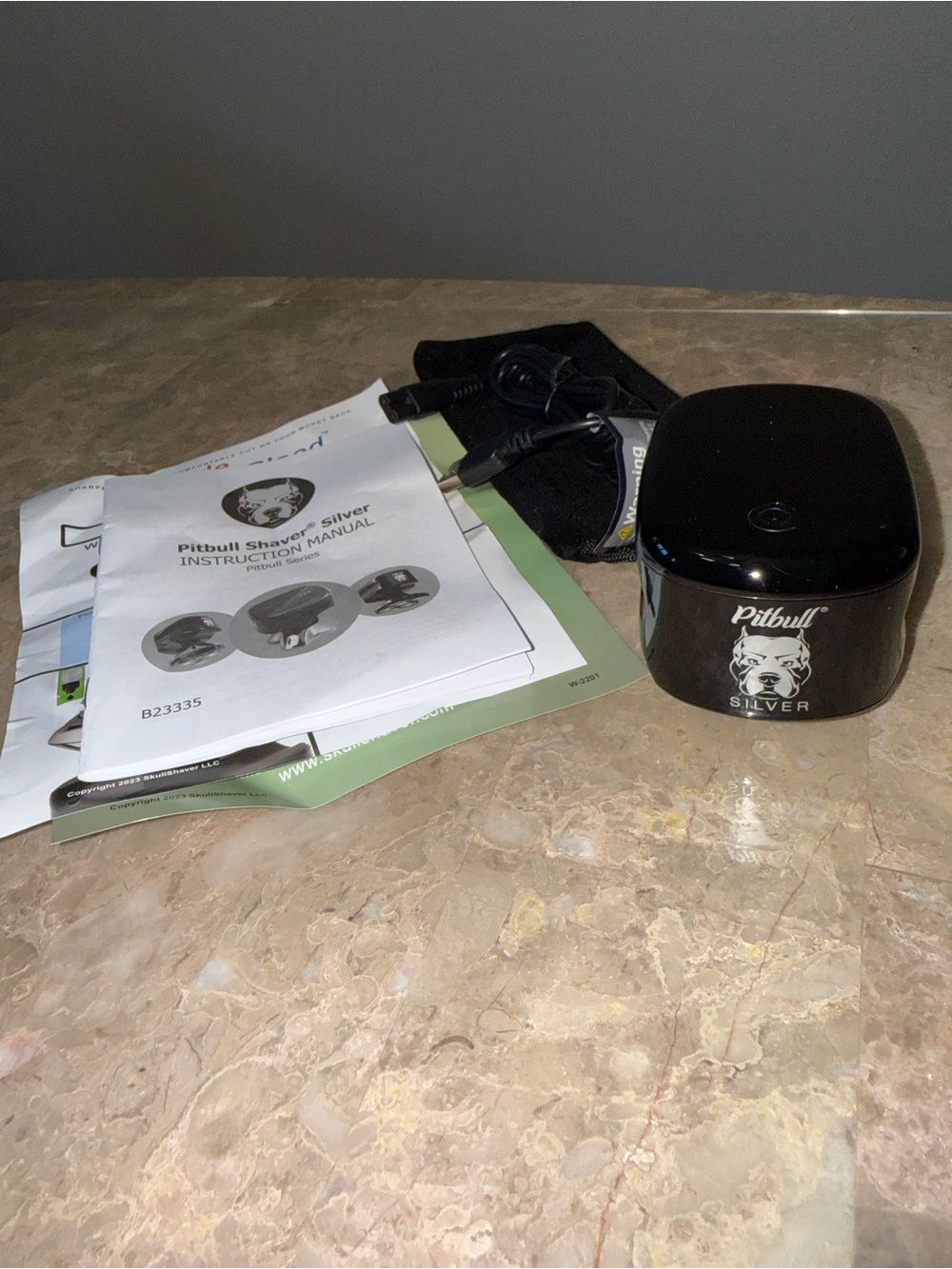 Skull Shaver Pitbull Silver PRO Men’s 4-Head Rotary Shaver Cordless Wet/Dry - Picture 3 of 7